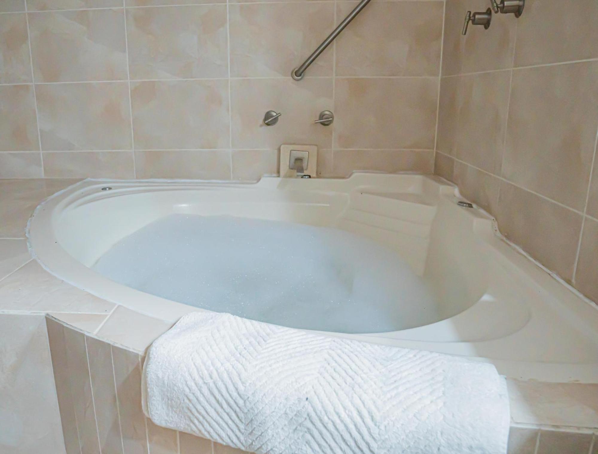 Hotel Zapotlan Ciudad Guzman Εξωτερικό φωτογραφία