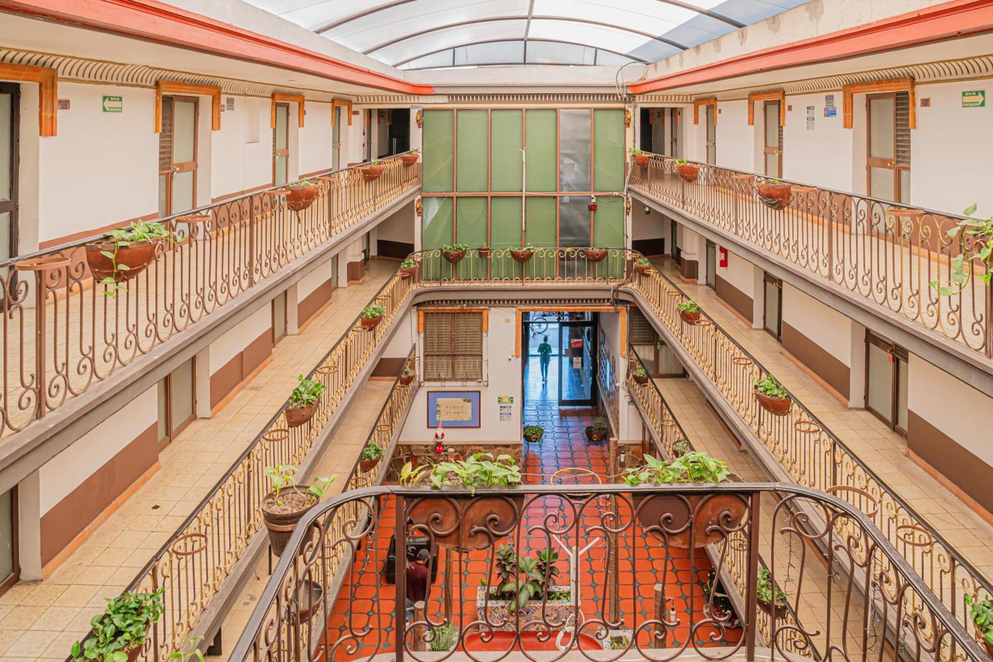 Hotel Zapotlan Ciudad Guzman Εξωτερικό φωτογραφία