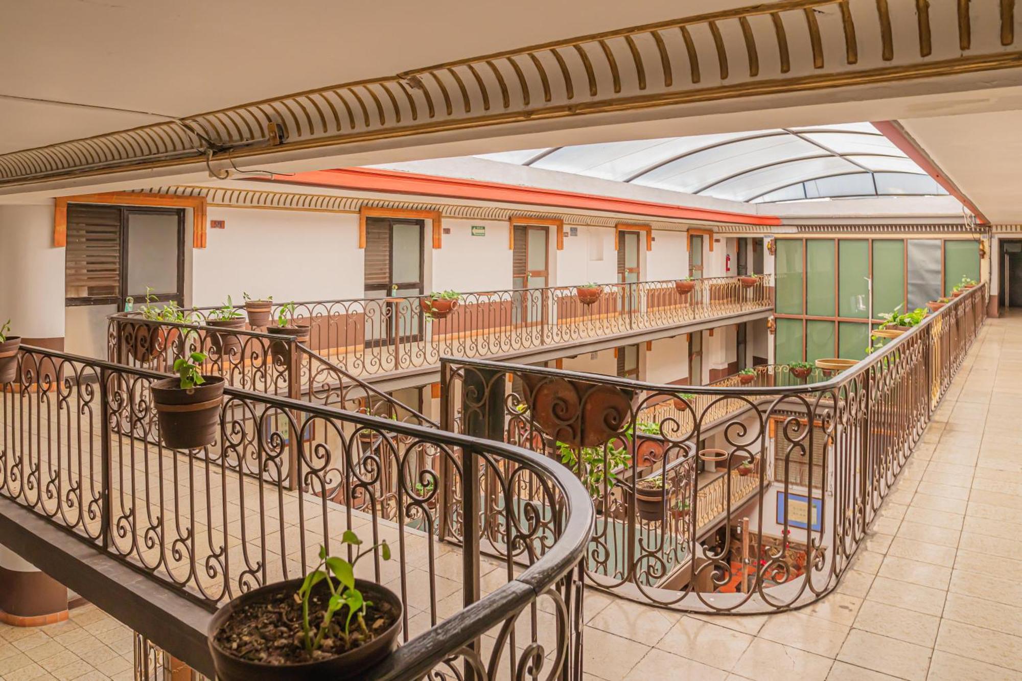Hotel Zapotlan Ciudad Guzman Εξωτερικό φωτογραφία