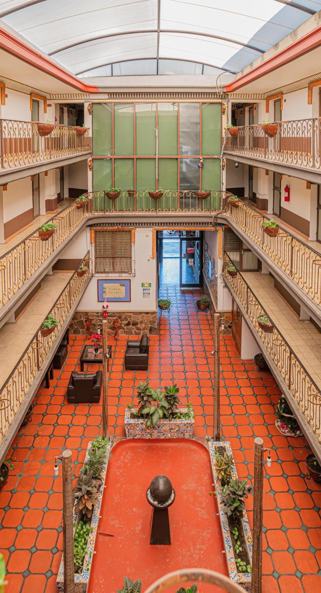 Hotel Zapotlan Ciudad Guzman Εξωτερικό φωτογραφία