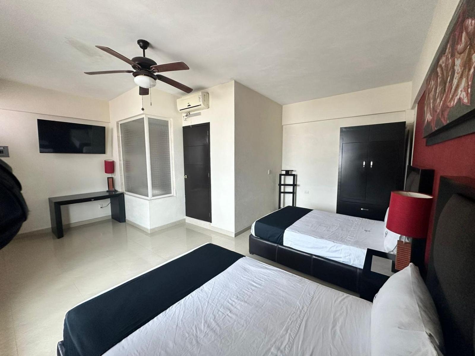 Hotel Zapotlan Ciudad Guzman Εξωτερικό φωτογραφία